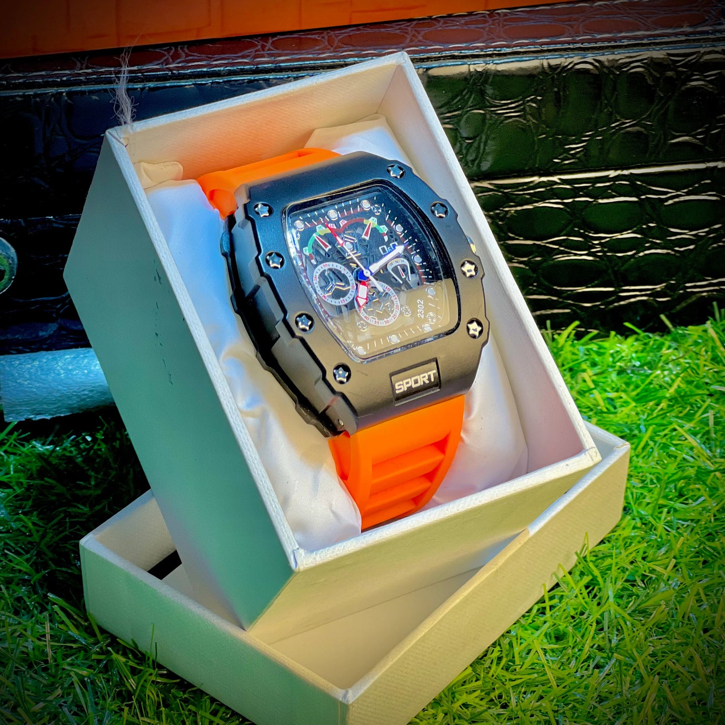 Man Perimom color watch